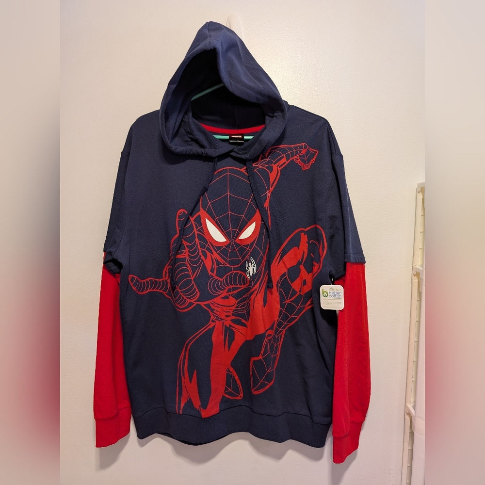 Spider-Man Graphic Hoodie Brand New With Tag Size LG